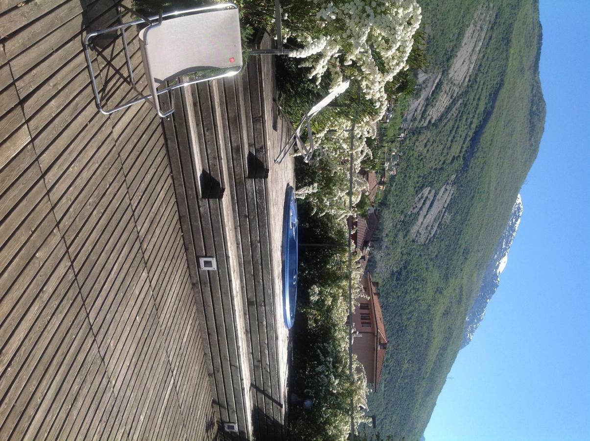 Albergo Al Caminetto Torbole Sul Garda Exterior foto